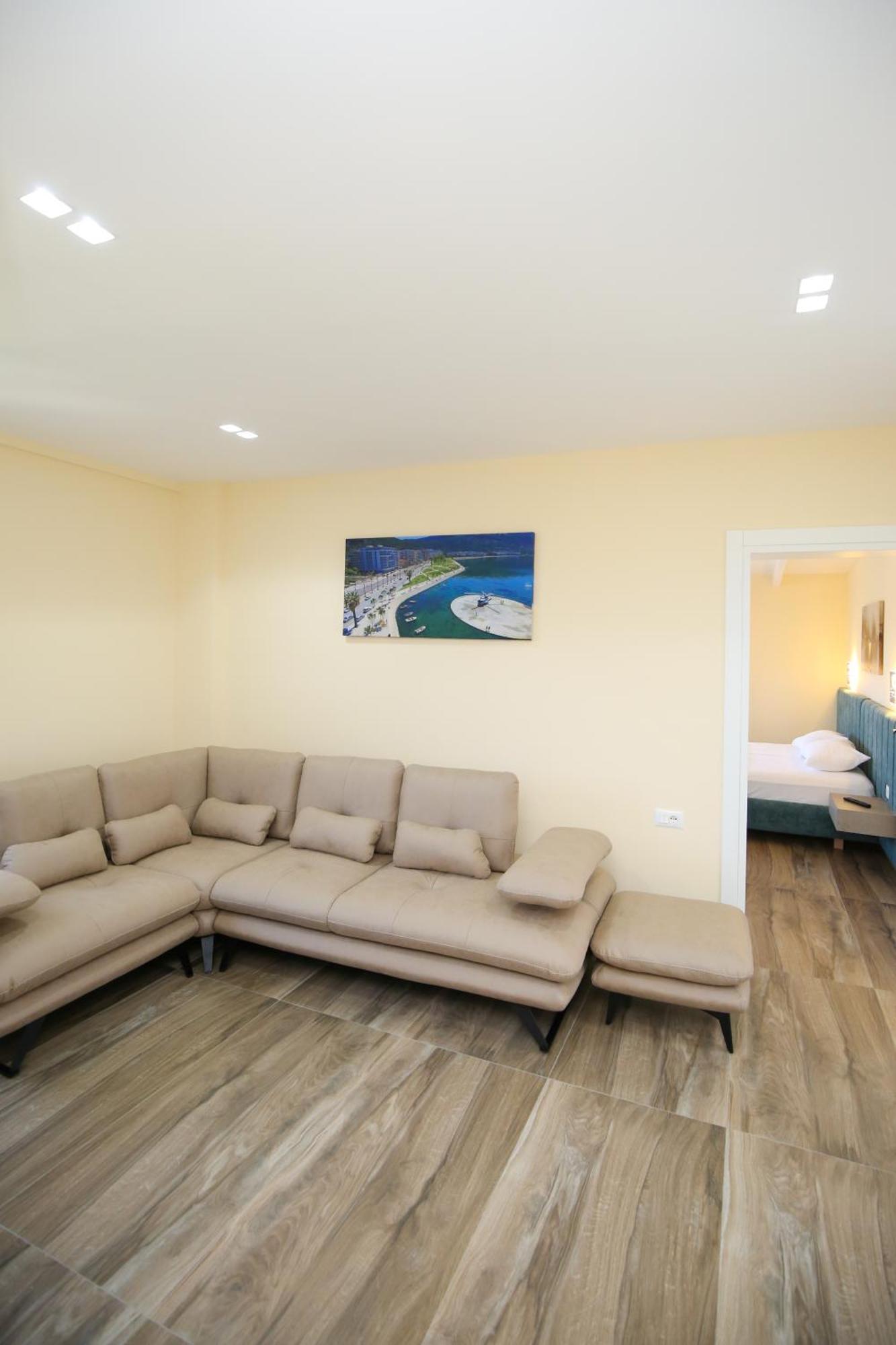 Queen Apartmets Vlorë חדר תמונה