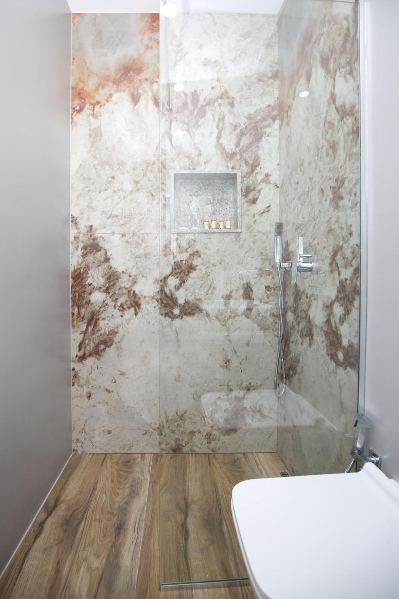 Queen Apartmets Vlorë חדר תמונה